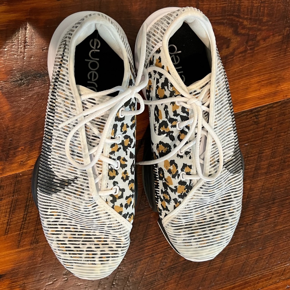 Brand new Nike Super rep leopard, HTF